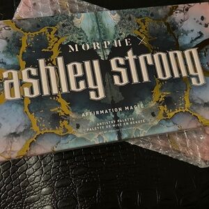 Morphe‎ LIMITED EDITION Ashley Strong Affirmation Magic Palette
